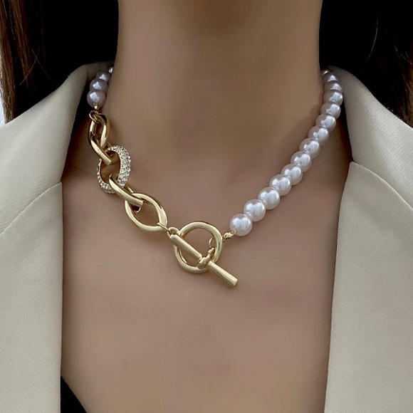 Jewelry - Pearl Gold Plated Necklace